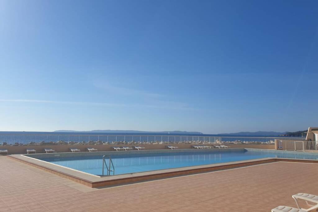 Face Mer Entre Plage Et Marina Bormes-les-Mimosas Exterior foto