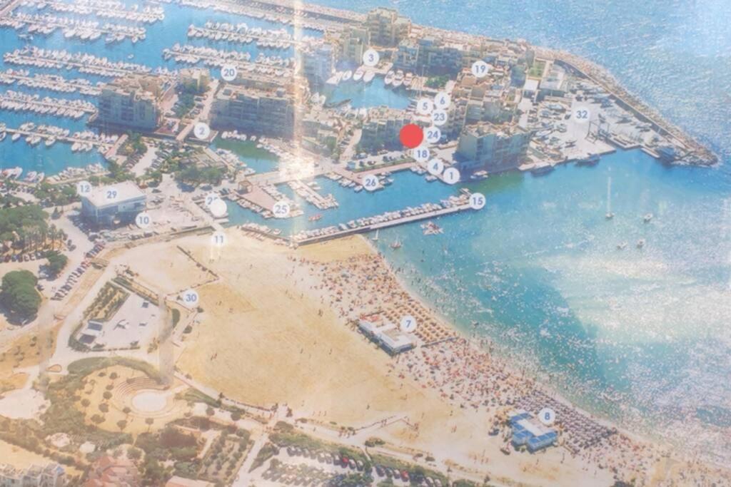 Face Mer Entre Plage Et Marina Bormes-les-Mimosas Exterior foto