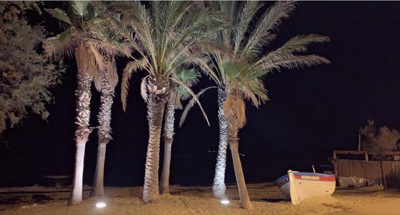 Face Mer Entre Plage Et Marina Bormes-les-Mimosas Exterior foto